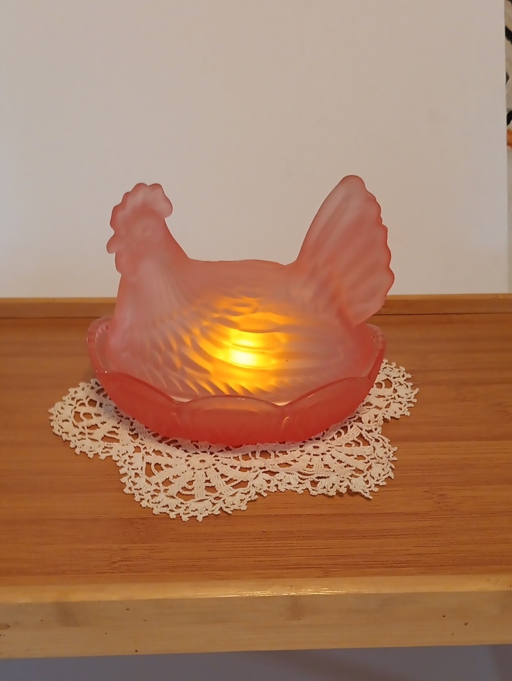 Decorative Satin Pink Glass Hen on Nest Dish